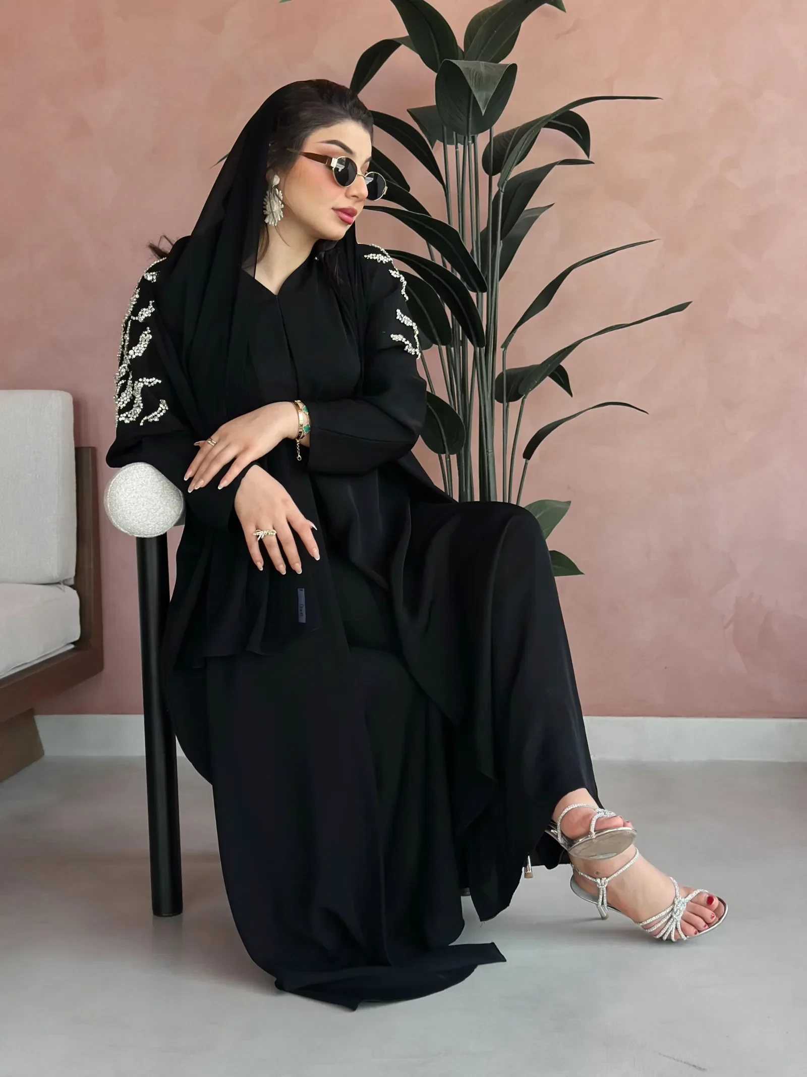عباية آيفوري بليه